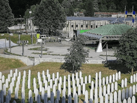 SDA: Upozoravamo da bi upad policije Rs-a u Memorijalni centar Srebrenica imao nesagledive posljedice