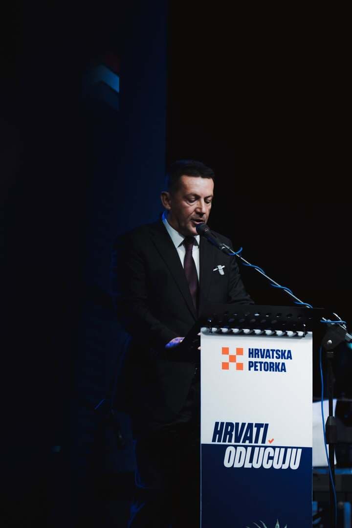 Lučić iz Žepča: Prošlo je vrijeme 30-godišnjih vladavina. Dogodit će im se narod! - slika 1