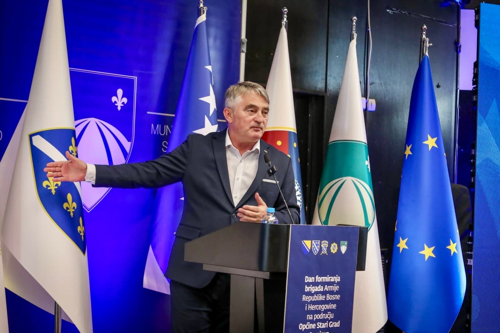 Komšić: Onog trenutka kada si dovoljno jak, tada si faktor i svako te poštuje - slika 1