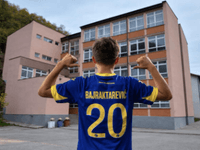 Škola u Srebrenici dres reprezentacije BiH proglasila “uvredljivim”