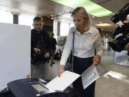 Austrijski mediji uoči izbora u BiH: Skenere i otiske prstiju vide kao test borbe protiv izbornih prevara