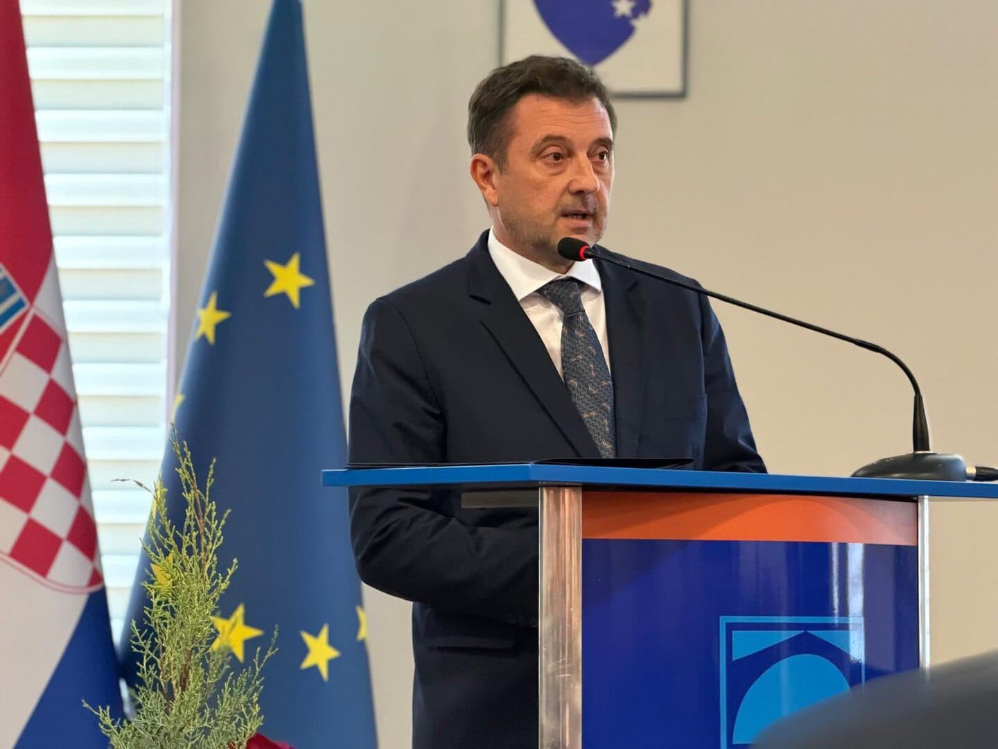 Sudije odgovorile Kordiću: Nezadovoljstvo sudskim odlukama rješava se žalbom, a ne prozivanjem sudija - slika 1