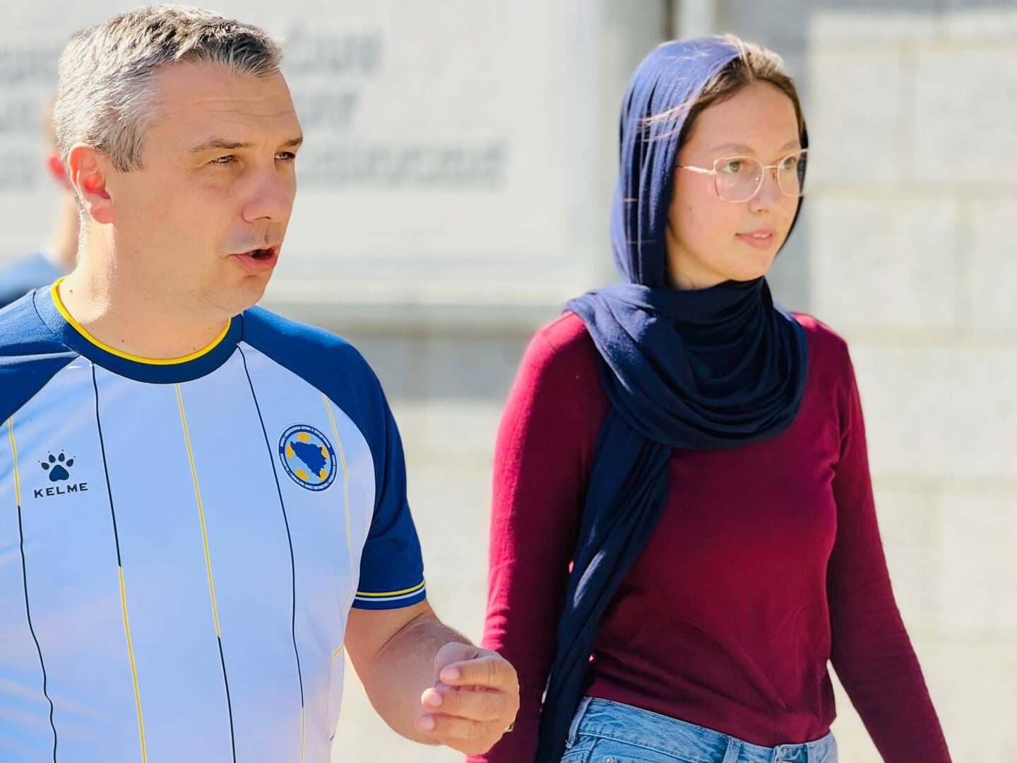 Dizdar srebreničkim školarcima podijelio potpisane dresove Zmajeva - slika 4
