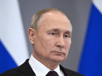 Putin: Rusija će upotrijebiti svo raspoloživo oružje ako Kalinjingrad bude napadnut