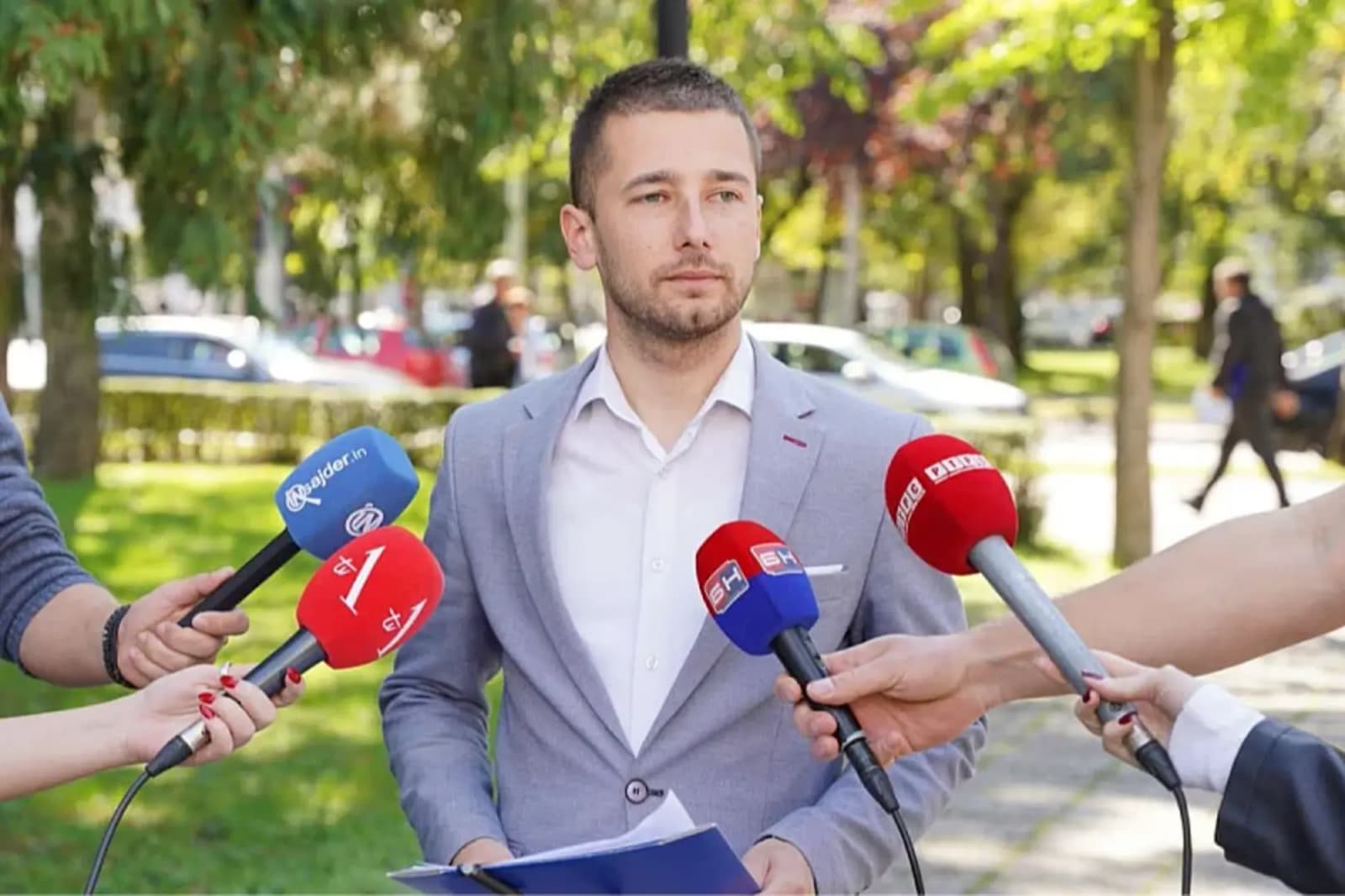 Ivan Begić i Ramiz Salkić će biti potpredsjednici Rs-a: HDZ-ov kandidat i Ćamil Duraković izgubili utrku - slika 1