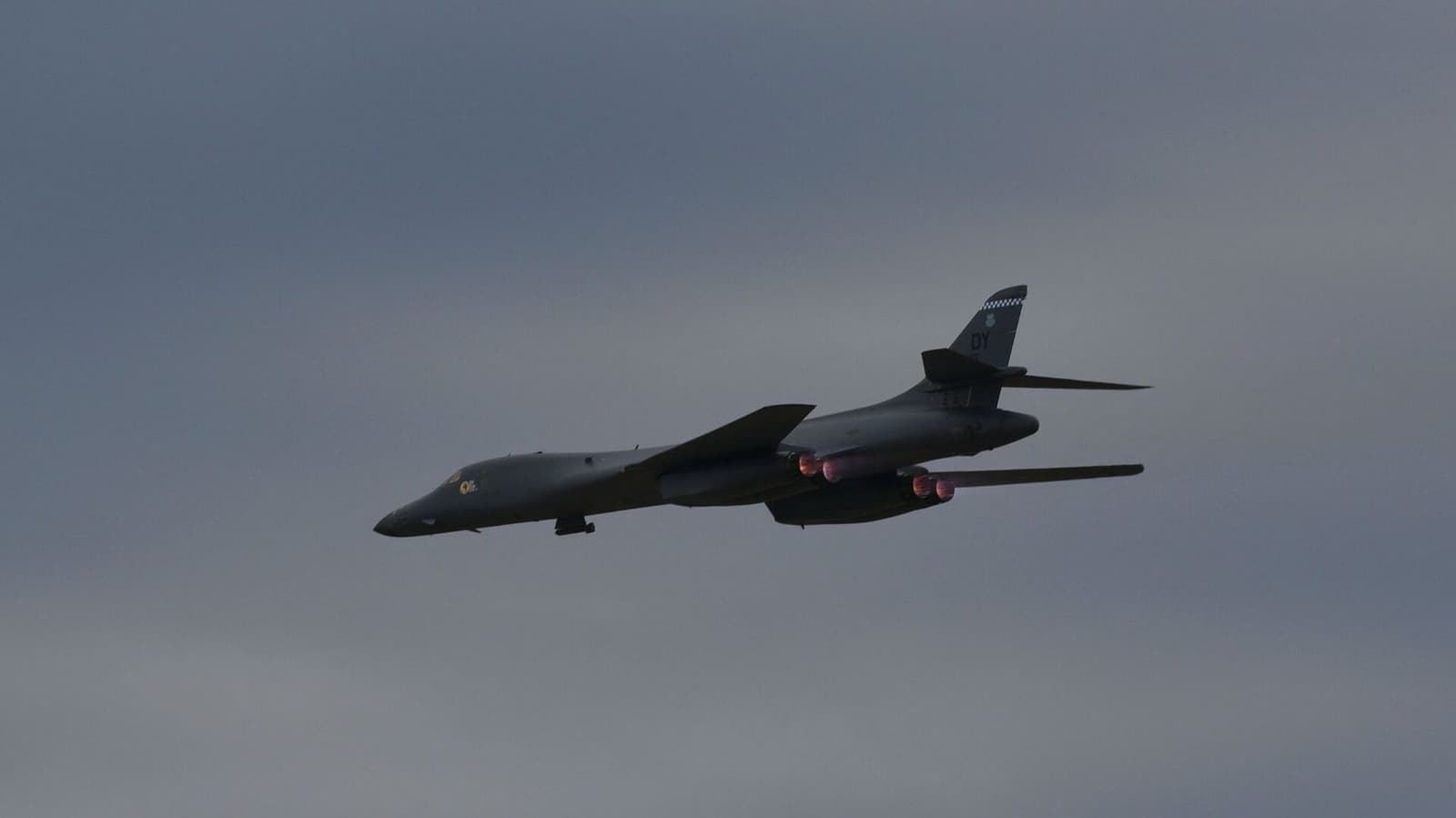 Američki bombarderi hitno vraćeni iz Velike Britanije u matične baze zbog sumnje na "iransku zavjeru" - slika 1