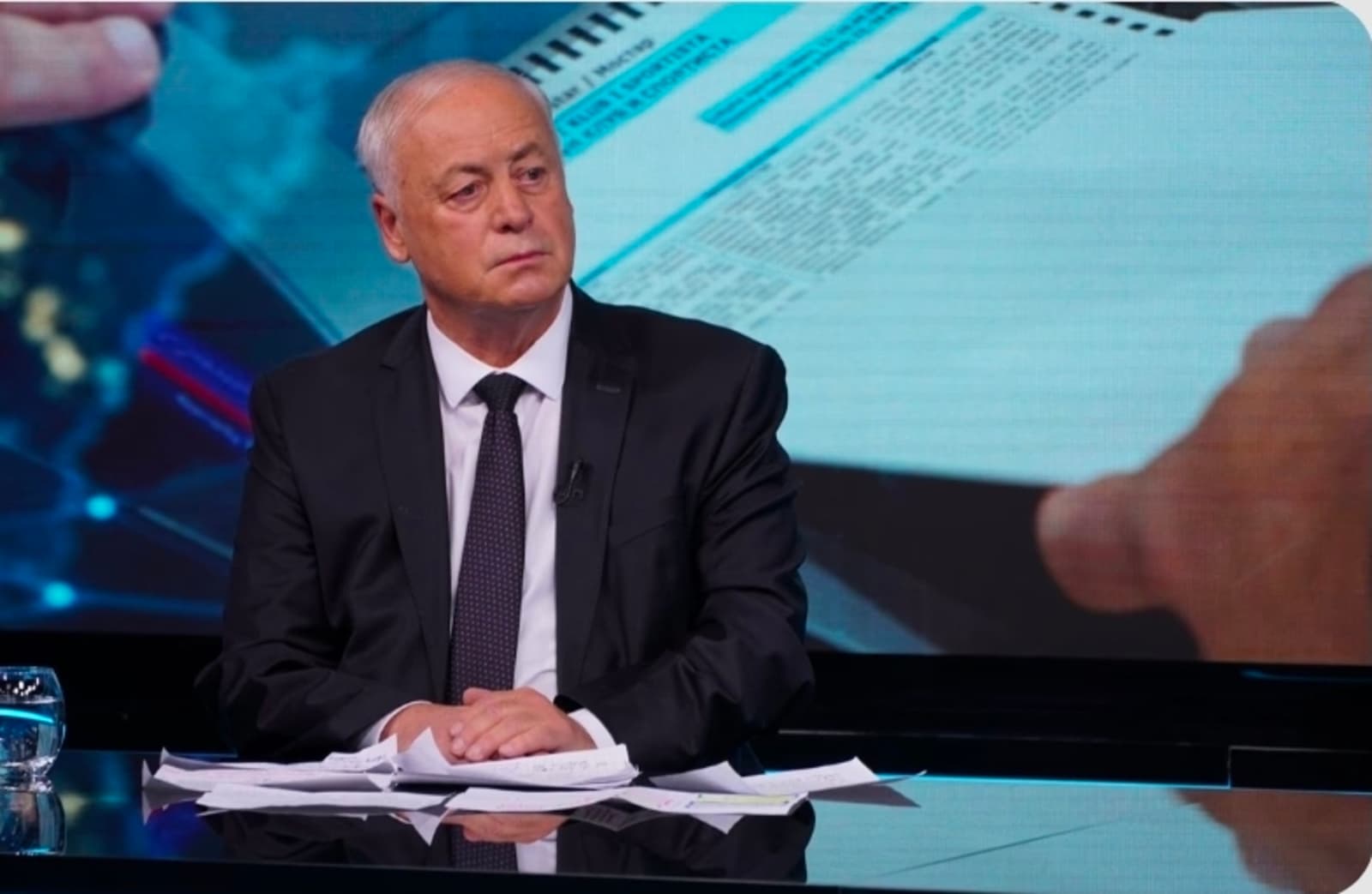 Arnautović: Bilo je pokušaja sabotaže opreme, treba razmisliti o obaveznom glasanju u BiH - slika 1