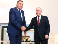 El Pais o Dodiku: "Putinov saveznik na Balkanu pobijedio na izborima u BiH iako nije bio na listiću"