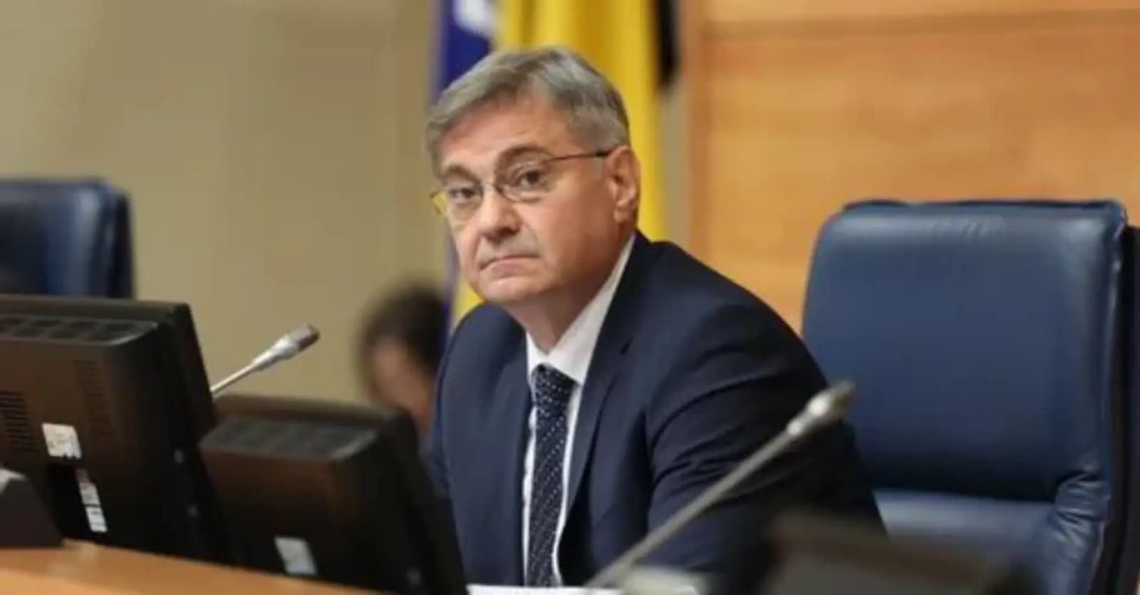 NiP blizu još jednog direktnog mandata u Predstavničkom domu BiH, a to znači da Denis Zvizdić ostaje bez pozicije - slika 1