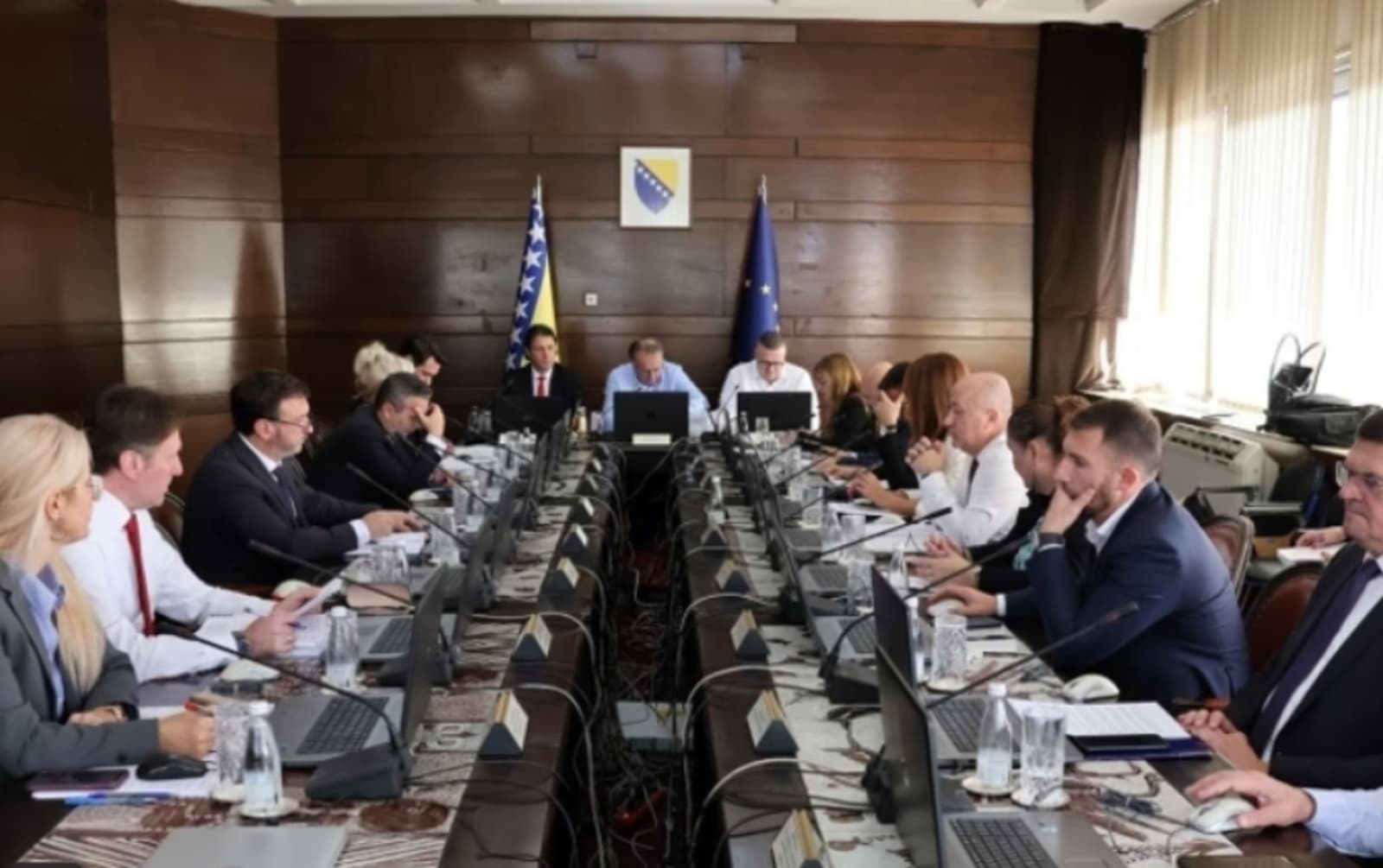 Novo smanjenje doprinosa u FBiH tek 2028: Rasterećenje rada uslovljeno novom fiskalizacijom - slika 1