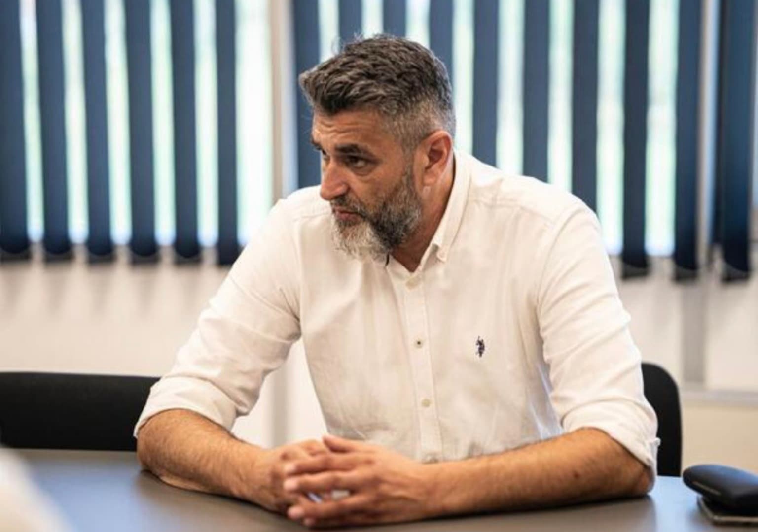Suljagić podržao Đozića: Očekuju da šutimo, trpimo i još budemo zahvalni - slika 1
