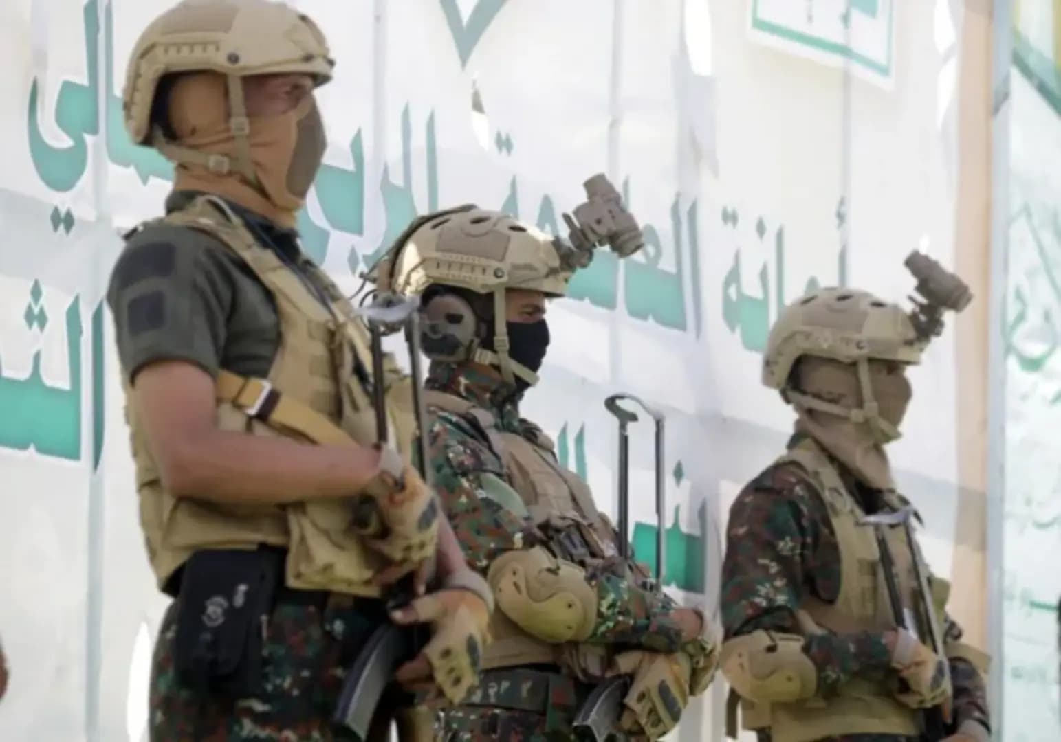Saudijska koalicija najavila žestok odgovor nakon krvavog napada Huta na aerodrom u Rijadu - slika 1