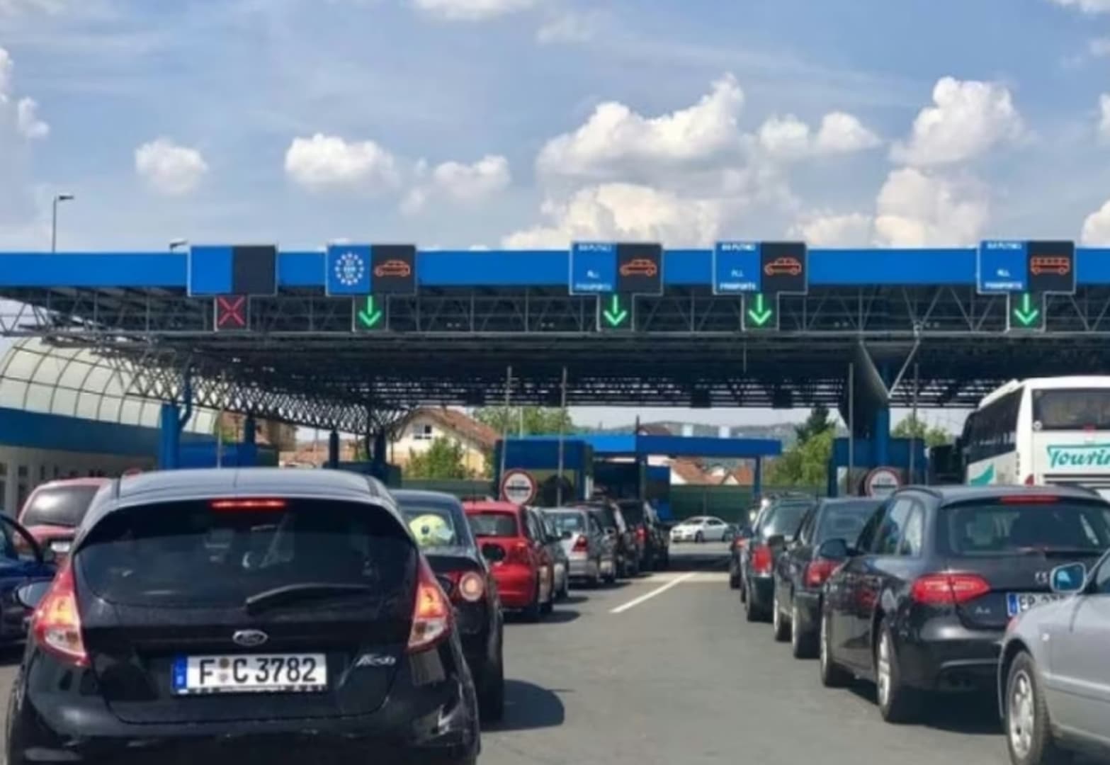 Hoće li se konačno brže prelaziti granica BiH i Hrvatske? Najavljena modernizacija desetak prelaza - slika 1
