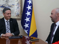 Bećirović razgovarao s Ginkelom o političkoj i sigurnosnoj situaciji, te jačanju bilateralnih odnosa