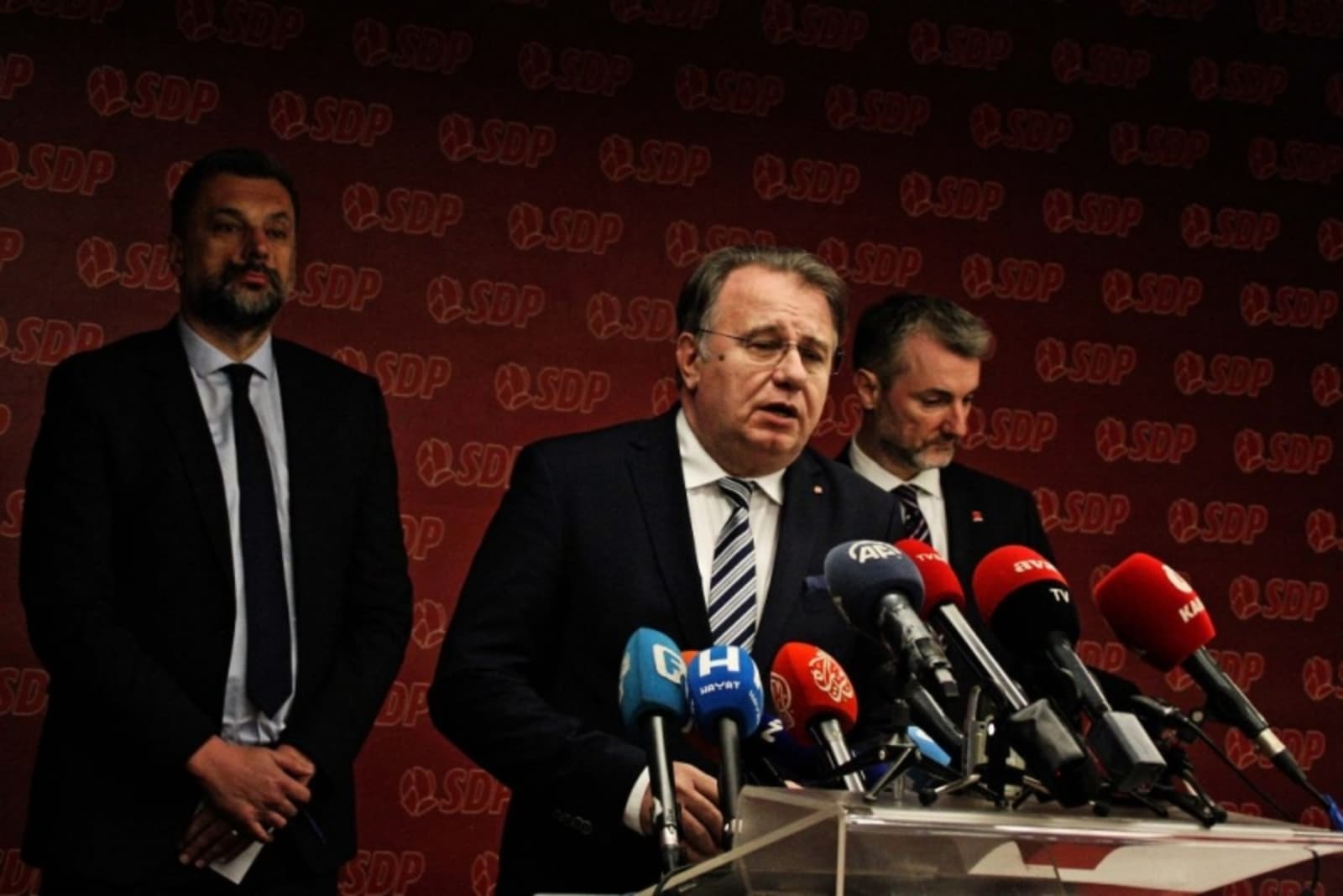Zašto Trojka ne može opstati? - slika 1