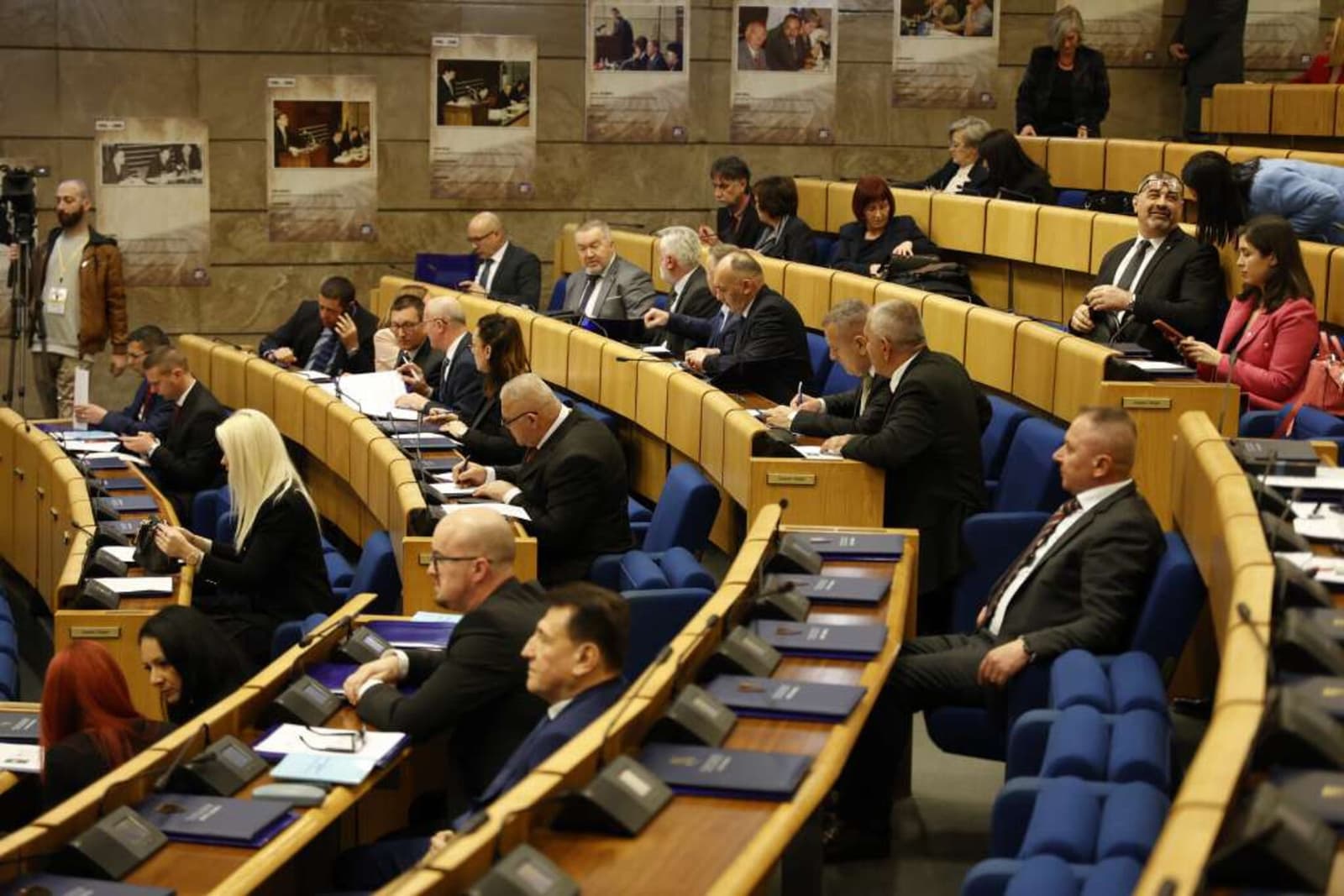 Koliko svaki kanton daje Bošnjaka, Srba, Hrvata i Ostalih u Dom naroda Federacije BiH - slika 1