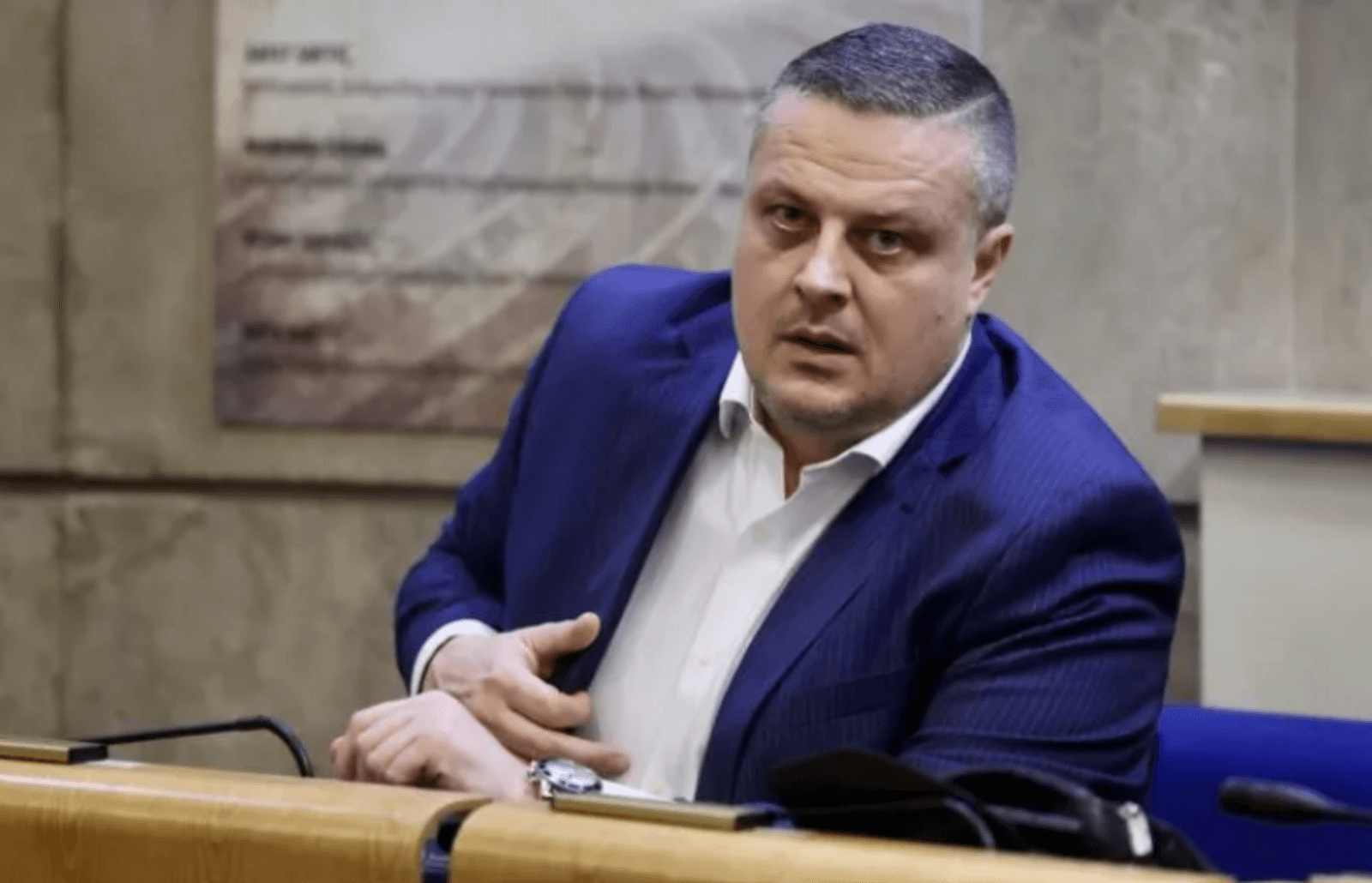 Odluka Vrhovnog suda FBiH: Vojinu Mijatoviću zabranjeno obavljanje funkcije federalnog ministra i rukovodećih poslova u organima izvršne vlasti - slika 1
