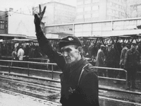 Sniper Alley objavio do sada neviđene fotografije o opkoljenom Sarajevu
