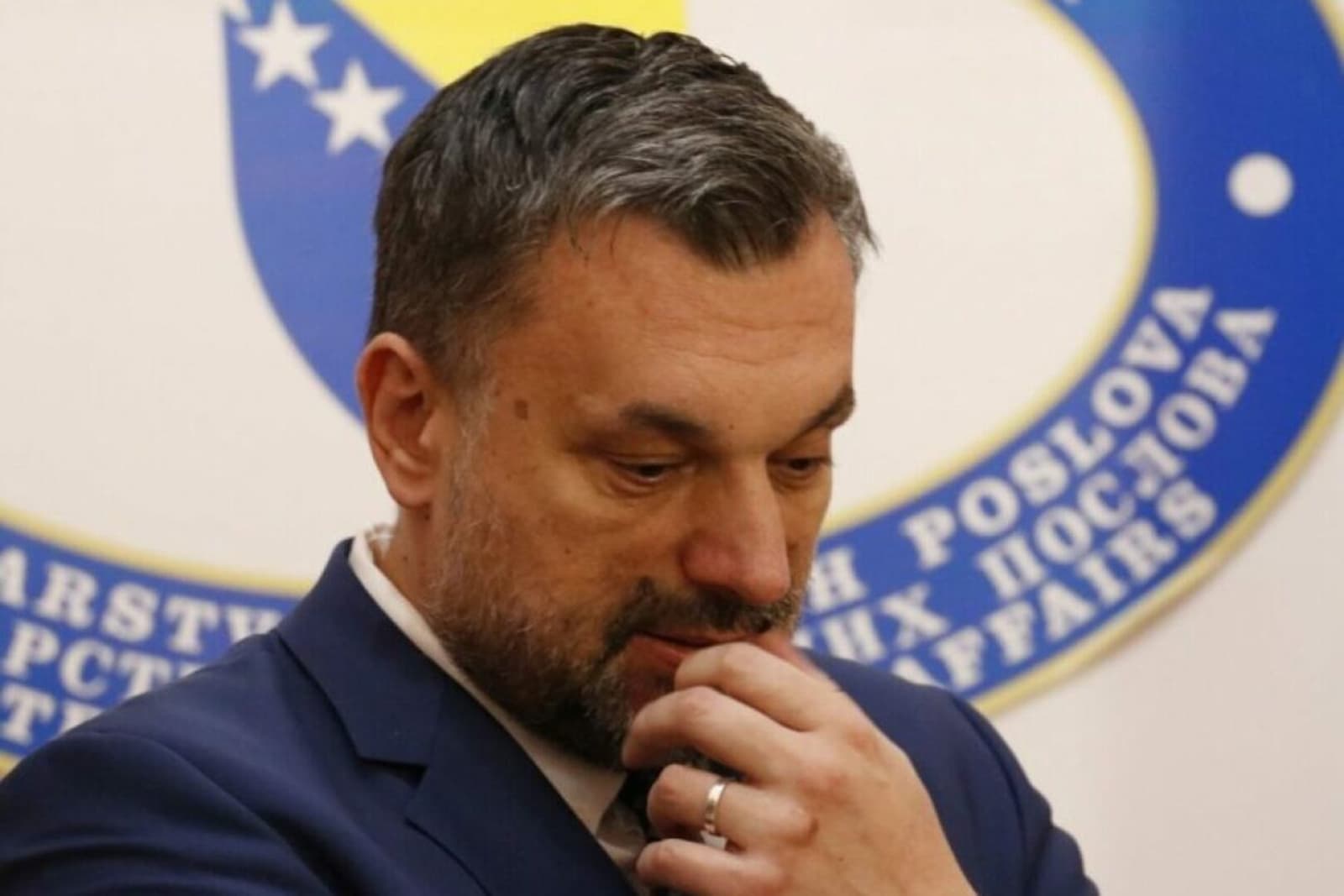 Besmisleni pozivi na izbacivanje SNSD-a: Kako su Konakovićeve poruke da “nije fer” birati Komšića dovele do toga da je SNSD nezaobilazan u vlasti - slika 1