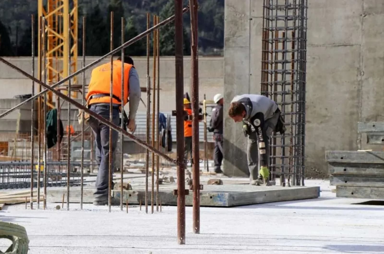 Porezna uprava FBiH u jednom danu otkrila 58 neprijavljenih radnika - slika 1