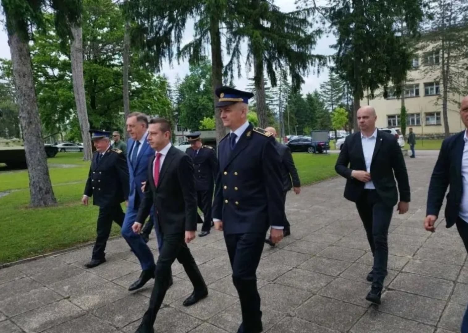 Šta Dodik hoće od Oružanih snaga BiH i može li to ostvariti - slika 1
