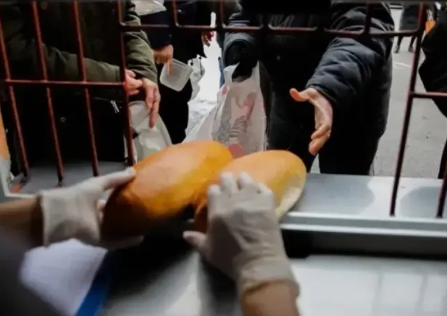 Siromaštvo pritišće građane u BiH, situacija postaje neizdrživa - slika 1