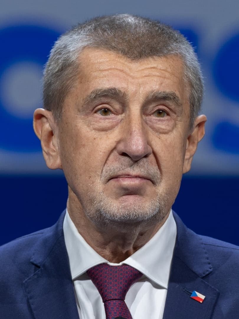 Babiš nokautiran! Premijer Češke doživio težak udarac - slika 1