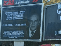 Uklonjen jedan od bilborda protiv Alije Izetbegovića u Istočnom Sarajevu
