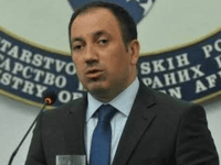 Igor Crnadak se pita: "Kako je ruskom biznismenu Rašidu Serdarovu isplaćeno 240 miliona KM?"