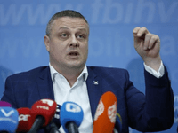 Mijatović napao DF i SBiH, stigao mu žestok odgovor: „Vojine, koliko znamo, nećeš ni ti sa SDP-om!“