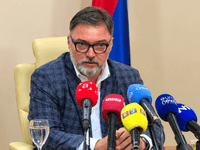 Državljani Srbije moći će glasati u BiH, Košarac tvrdi: "Ozbiljna politička pobjeda rukovodstva Rs"