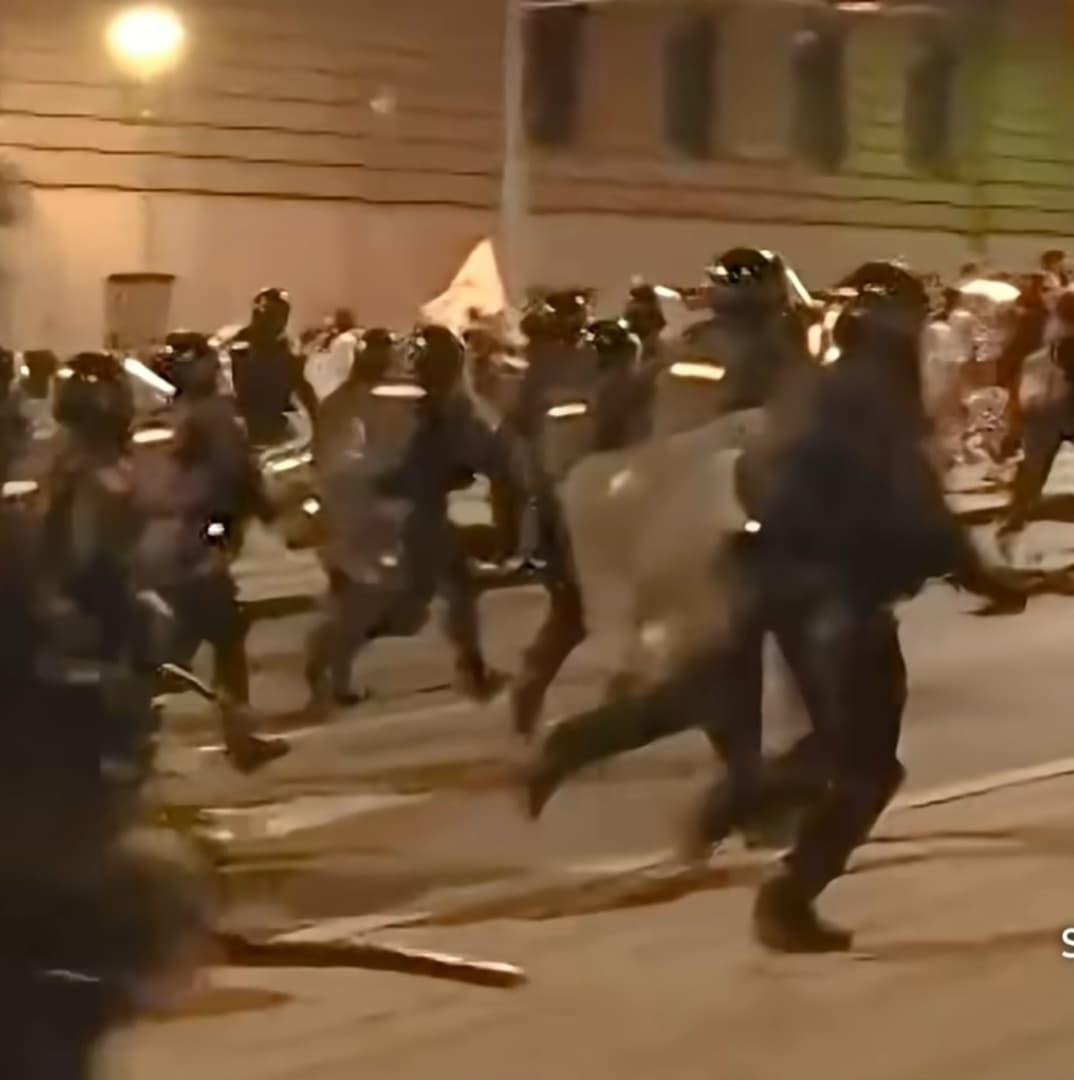 Srbija na ivici sukoba uoči izbora - slika 1