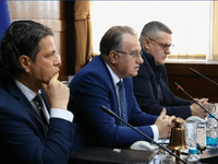 "Vlada FBiH zadužila nas je 3 milijarde KM, ne znamo gdje je novac. Nikšić je trebao podnijeti ostavku"