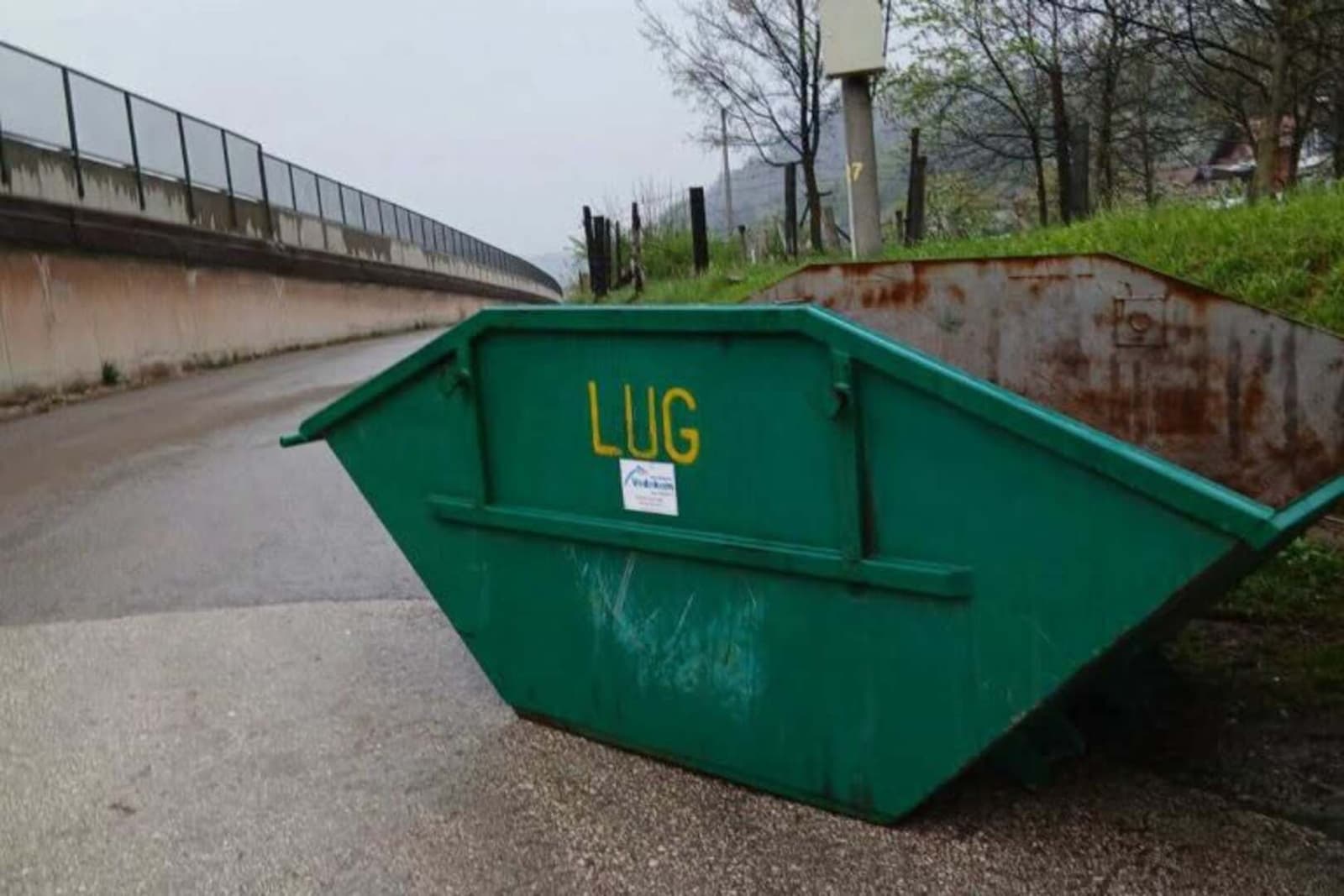 Kakanj: Obustavljen odvoz krupnog otpada do marta, počelo organizovano prikupljanje luga - slika 1