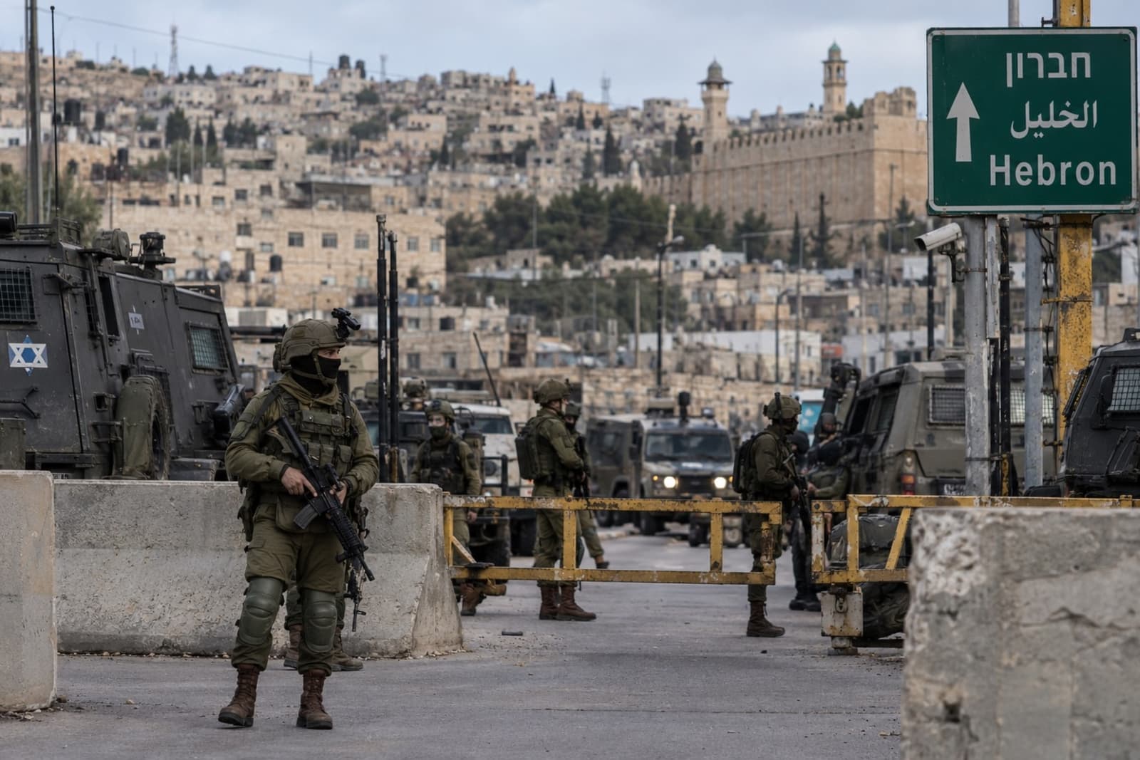 Netanyahu naredio opsadu Hebrona i priprema potpunu blokadu Zapadne obale: Ubijena četiri čovjeka - slika 1