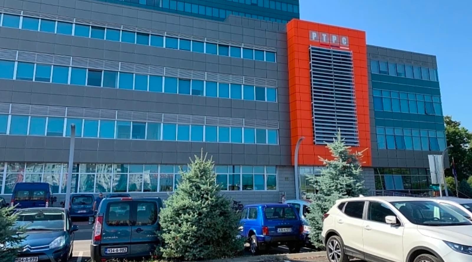 Odobrena jednokratna novčana pomoć radnicima RTRs-a, izdvojeno 910.500 KM iz Fonda solidarnosti - slika 1
