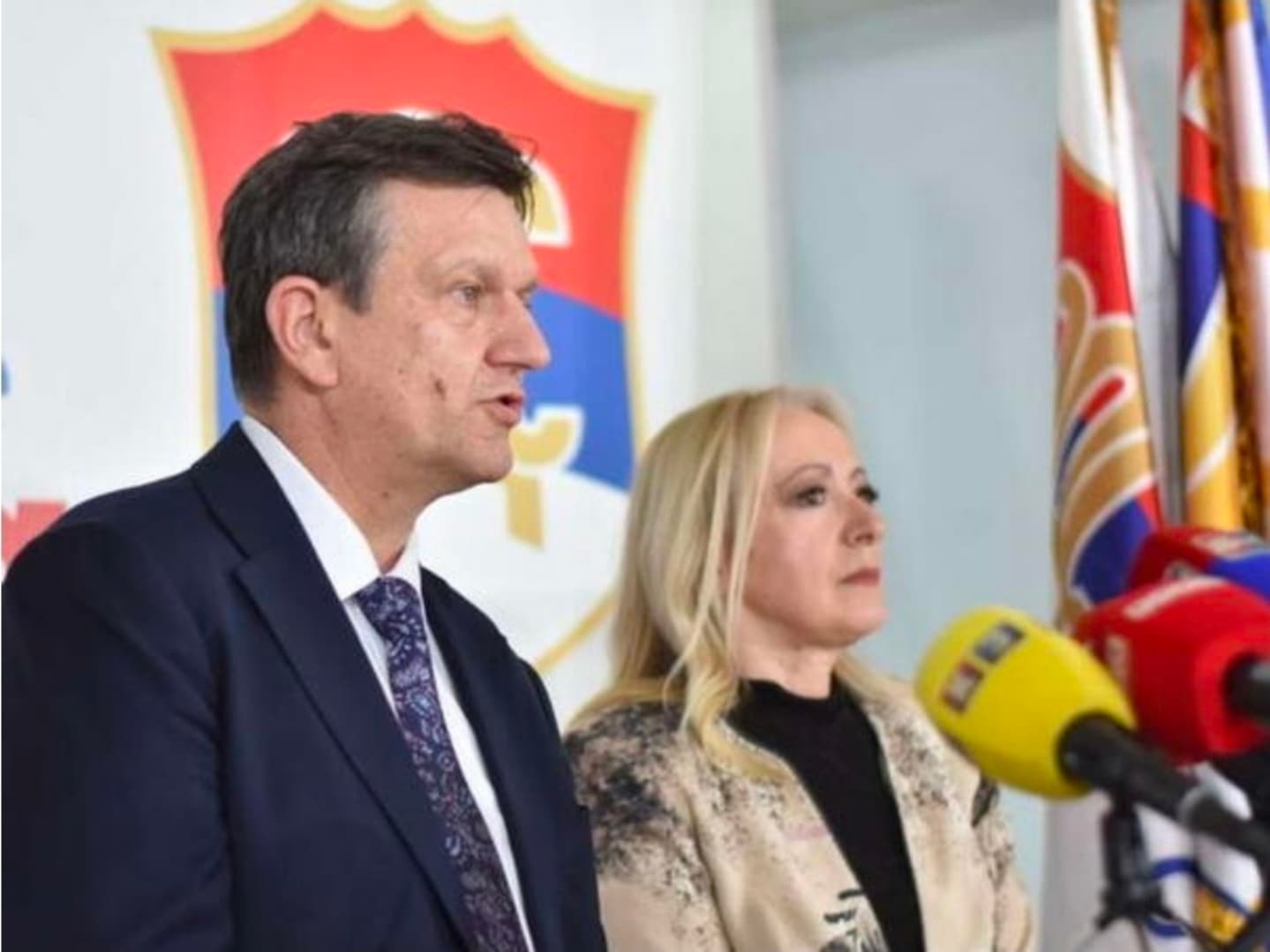Pandurević: Blanuša ima diktatorsko ponašanje - slika 1