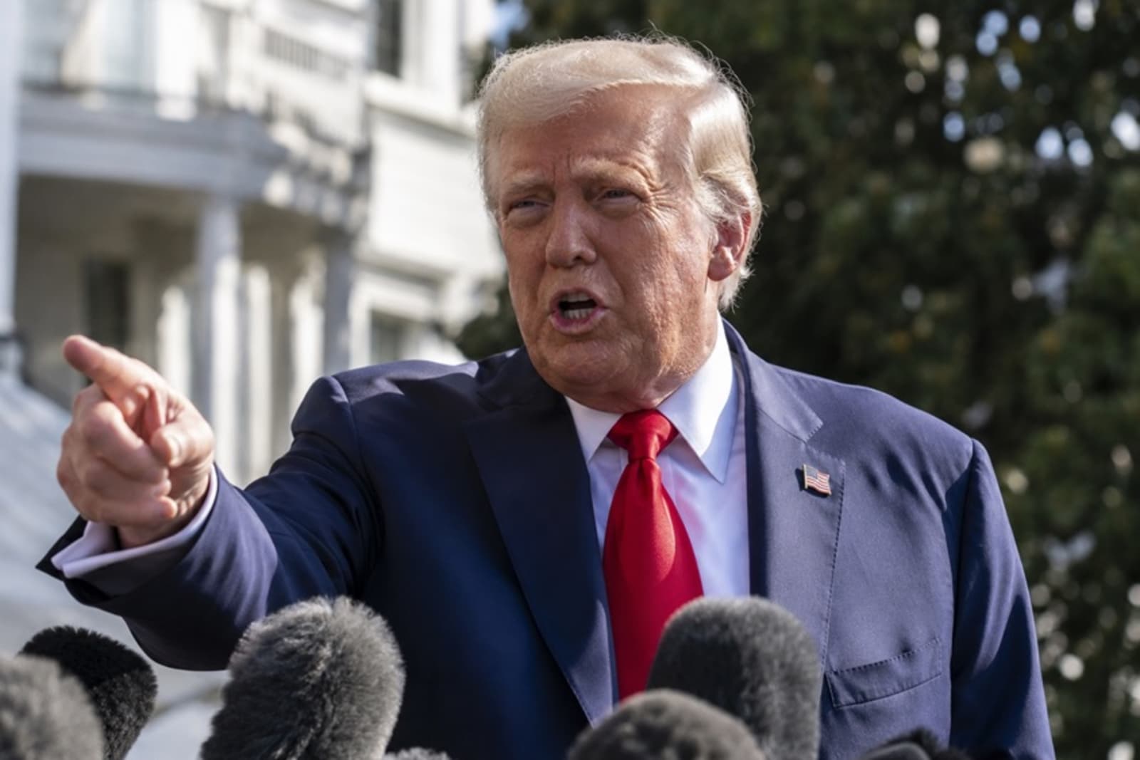 Trump zaprijetio demokratama: Ako osvojite Kongres, blokirat ću sve vaše zakone - slika 1
