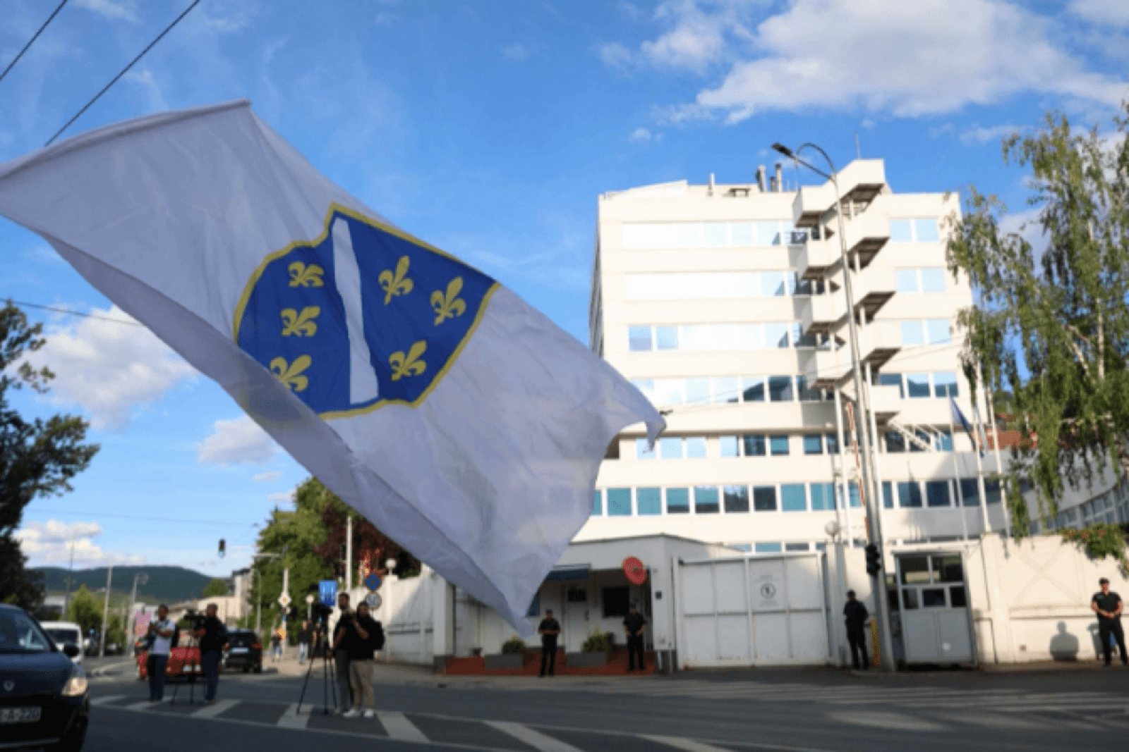 Crishock: Zabrana simbola Armije RBiH krši državne zakone