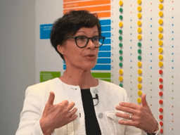 Marta Kos: Srbija ne može napredovati prema EU bez reformi i usklađivanja politike prema Rusiji