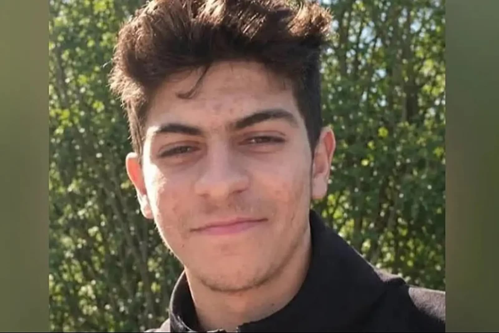 Teroristički napad na ambasadu Izraela u Beogradu izveo je Dario Nikolić (18), porodica prethodno prijavila nestanak - slika 1