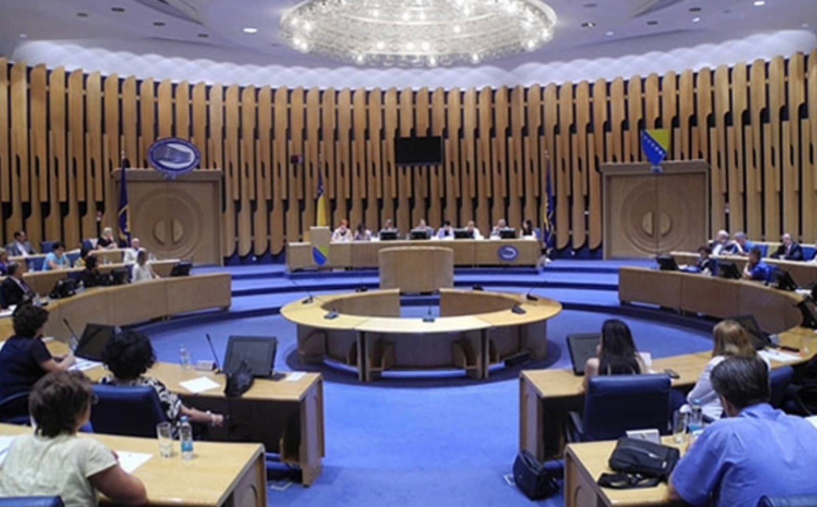 Parlamentarni staž se nastavlja: Četvero zastupnika osiguralo nove mandate do 2030. godine - slika 1