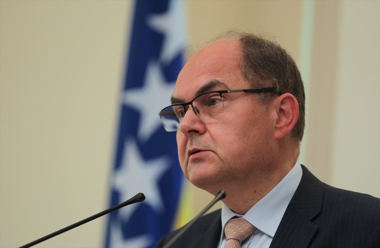 Schmidt: Dodiku se previše otvara prostora - slika 1