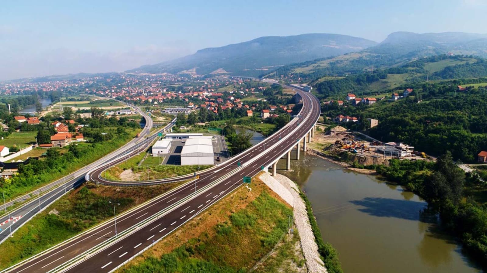 Zbog Dodika blokirano skoro 1,5 milijardi eura iz EU - slika 1