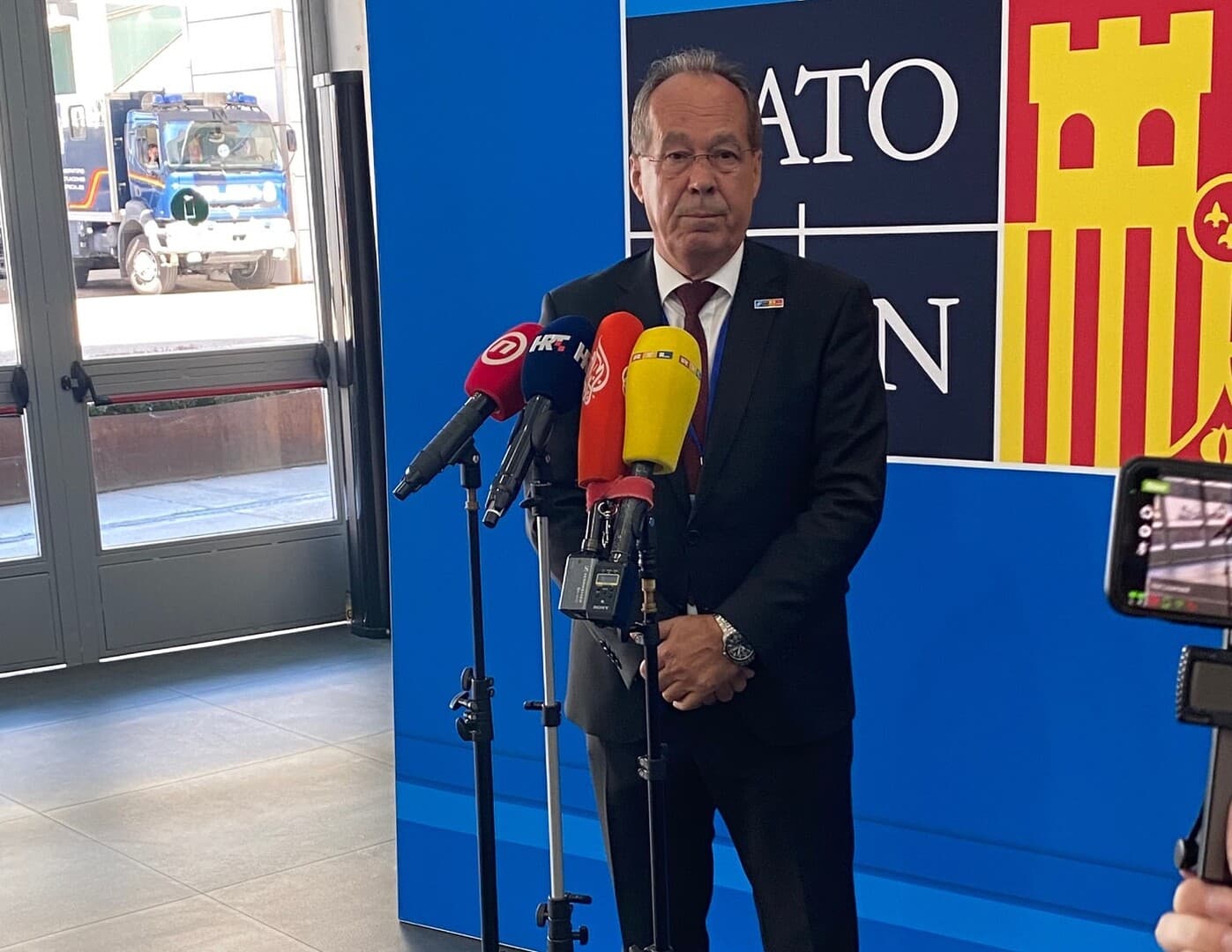 Podžić u Madridu: BiH dobila isti status kao članice NATO-a ugrožene ruskom agresijom - slika 1