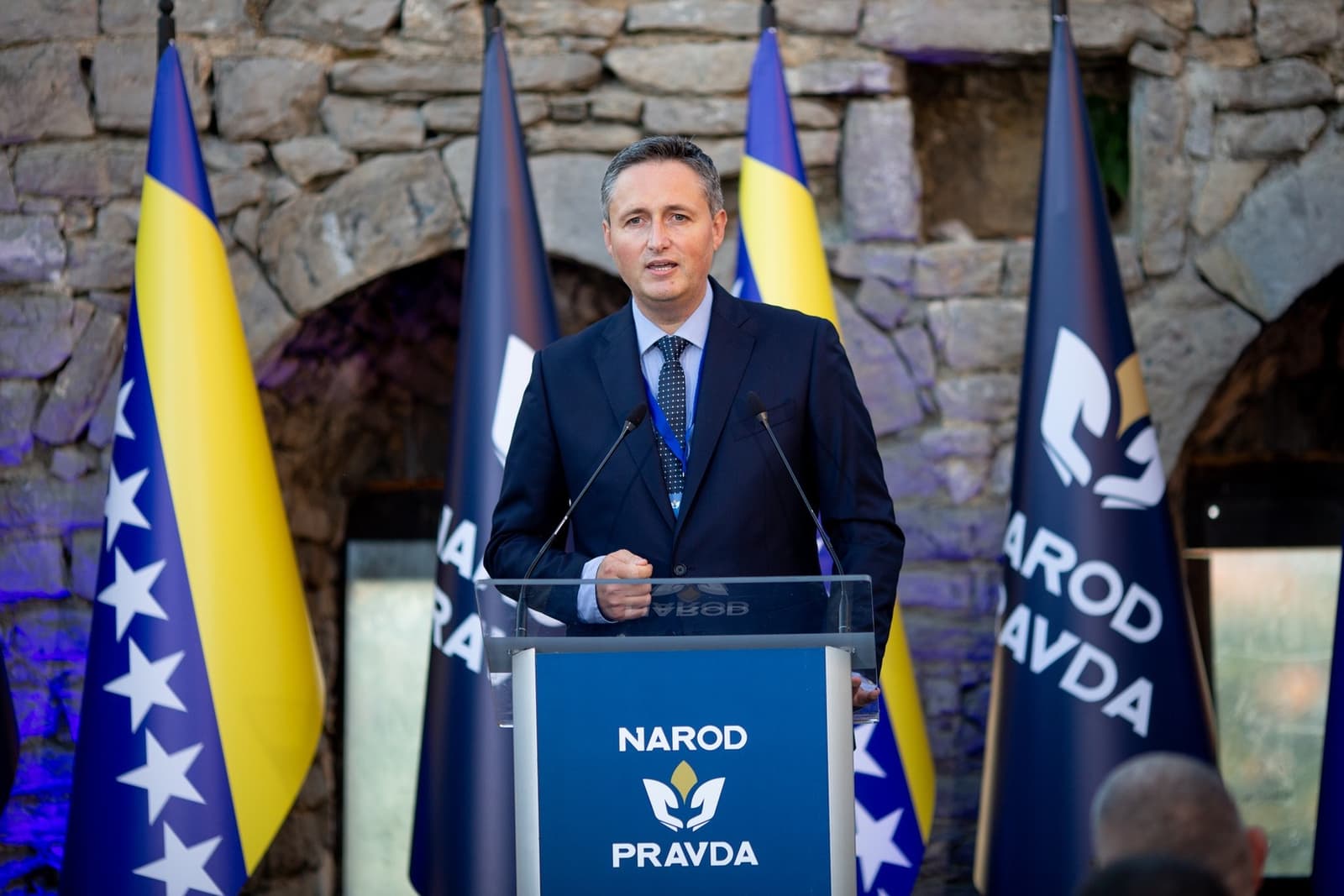 Denis B. NIJE Drtian A.! - slika 1