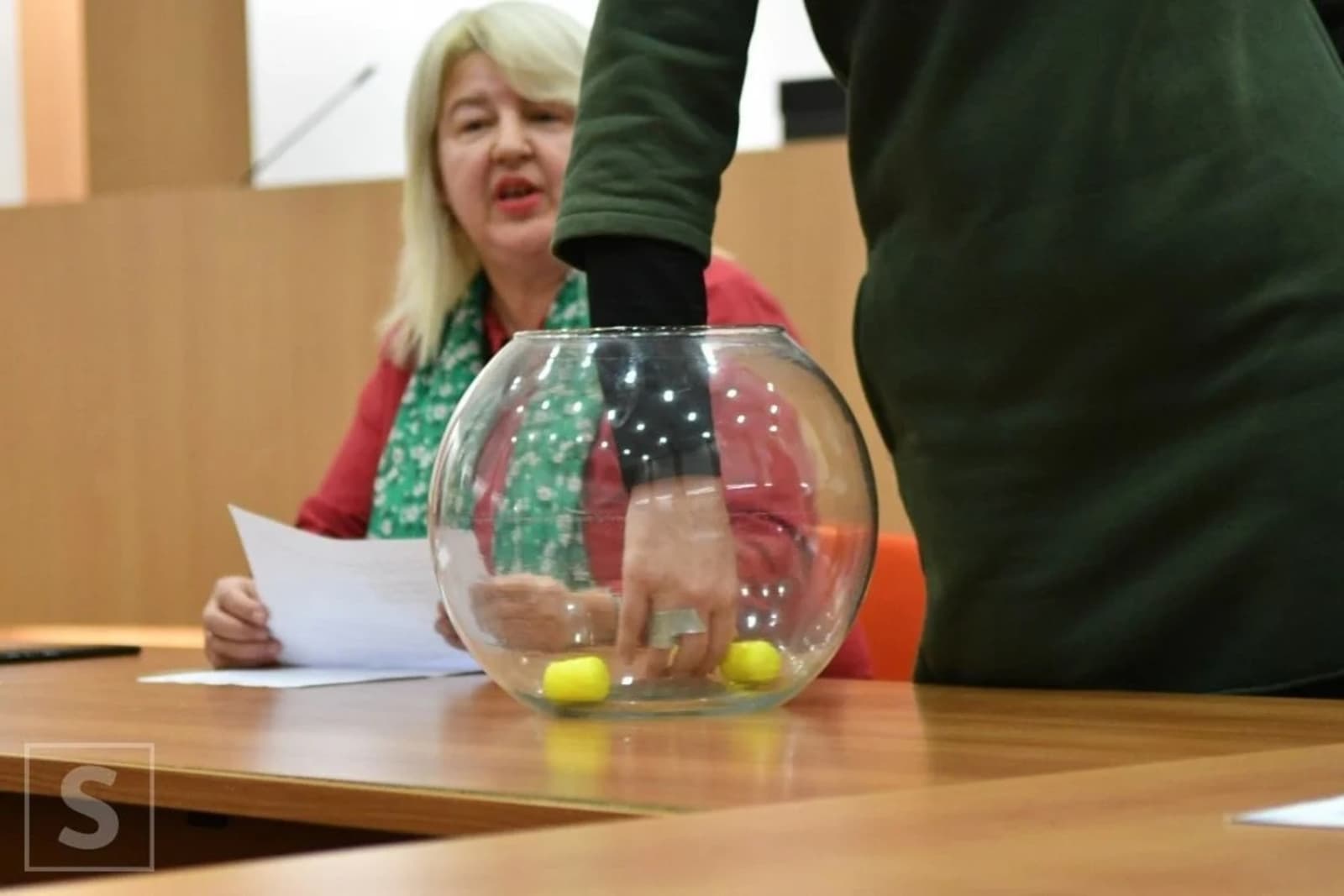 Hoće li žrijeb CIK-a sahraniti "legitimno predstavljanje" - slika 1