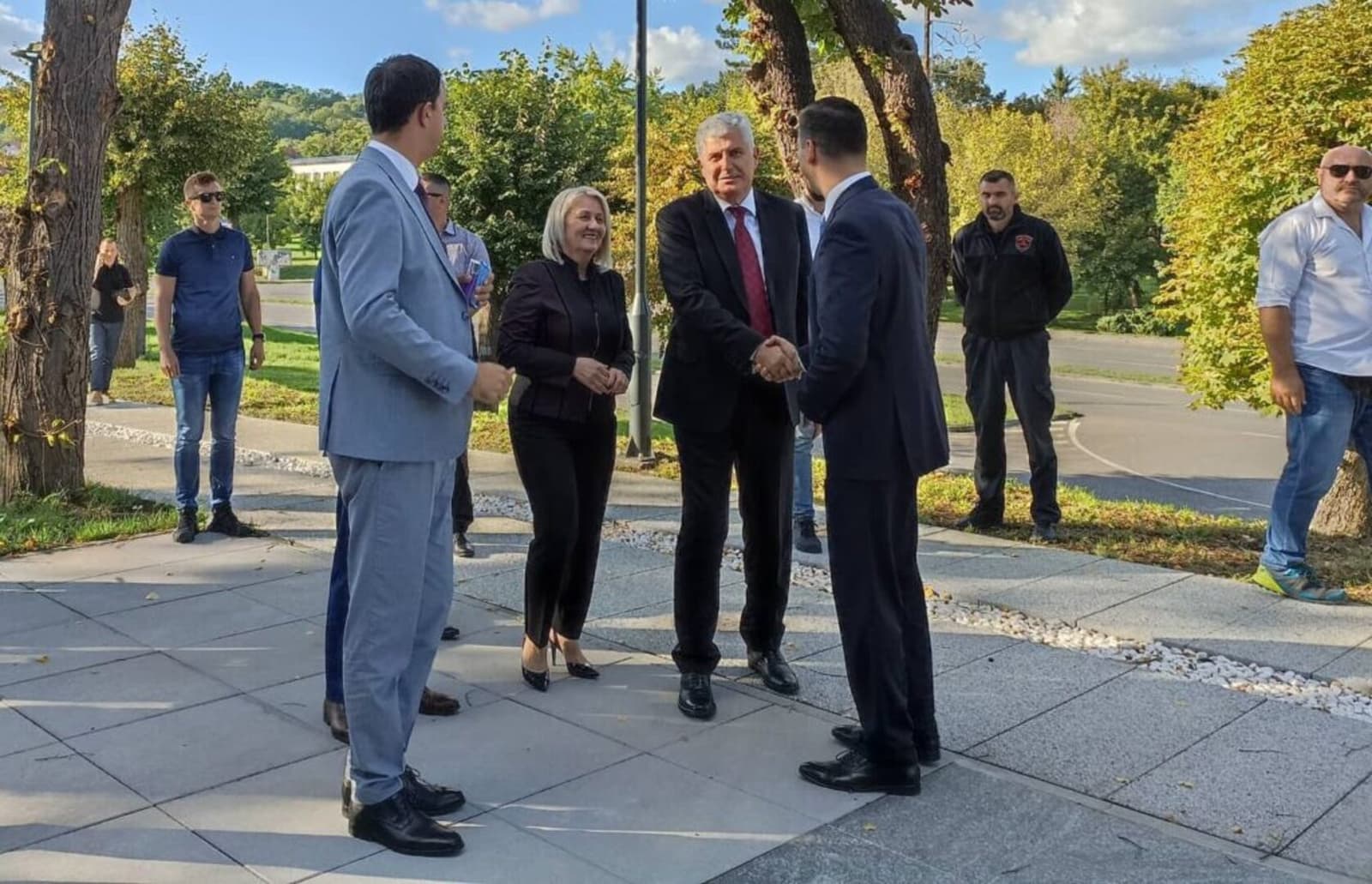 Čović: Oni koji se predstavljaju zaštitnicima BiH ugrožavaju njen evropski put - slika 1