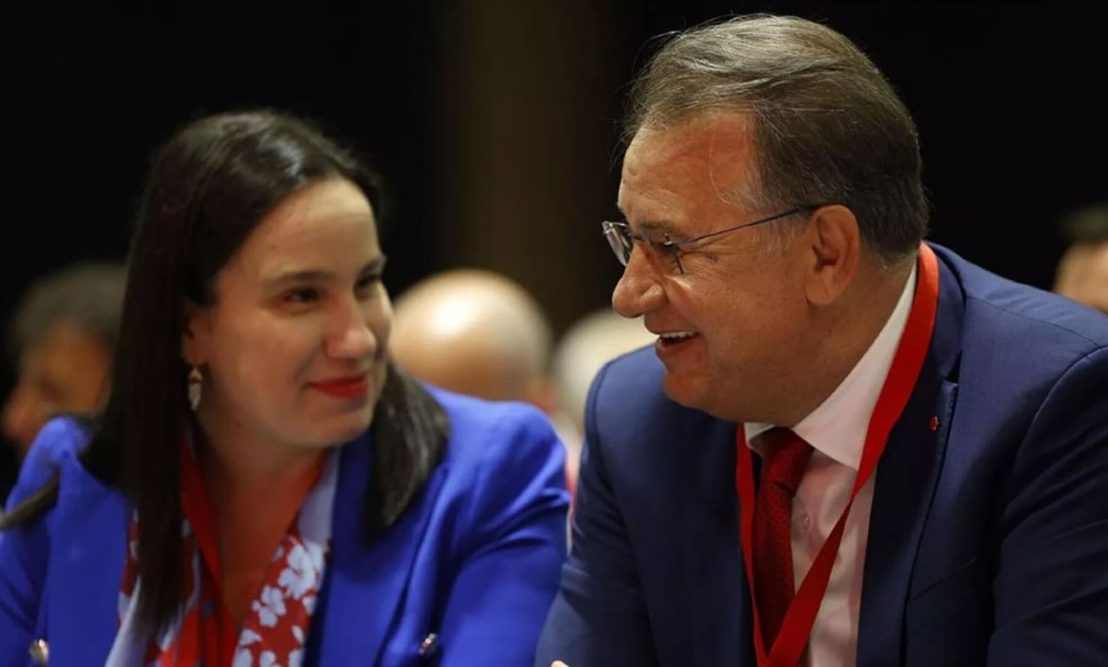 Karić trebala biti izbačena iz odbora, spasio je Nikšić - slika 1