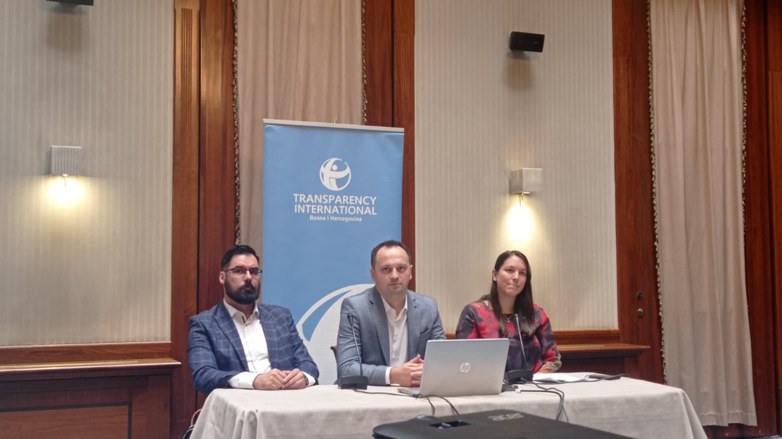 TI BiH: Izborna kampanja već "pojela" 10 miliona KM. Najmanje! - slika 1